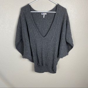 Joie Wool Cashmere Gray oversized v neck sweater
